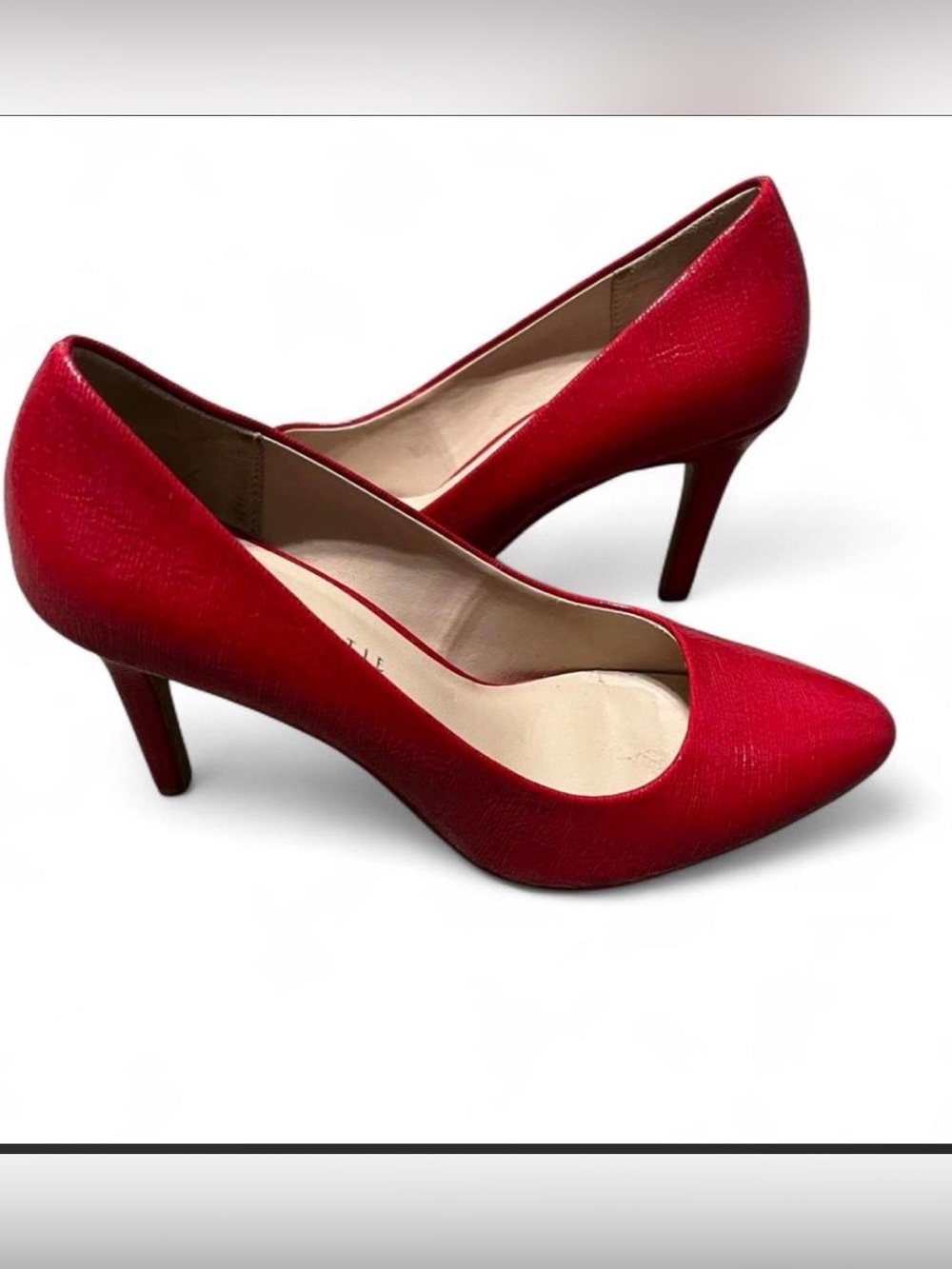 Classic Red Pointed-Toe Women's Pumps